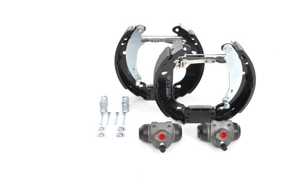 KIT SUPERPRO, zestaw szczek hamulcowych + cylinderek hamulca koła; zamontowany; z tyłu