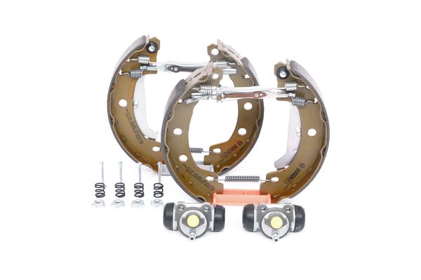 KIT SUPERPRO, zestaw szczek hamulcowych + cylinderek hamulca koła; zamontowany; z tyłu