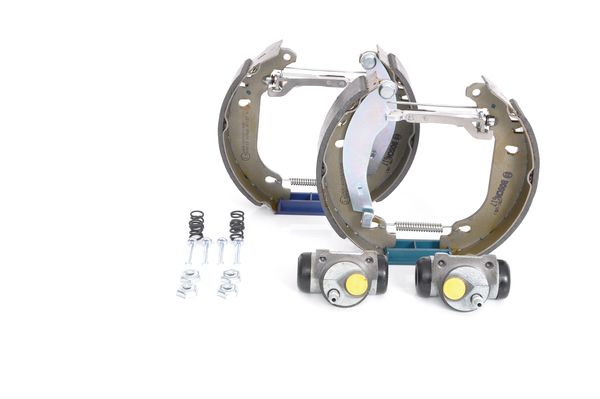 KIT SUPERPRO, zestaw szczek hamulcowych + cylinderek hamulca koła; zamontowany; z tyłu