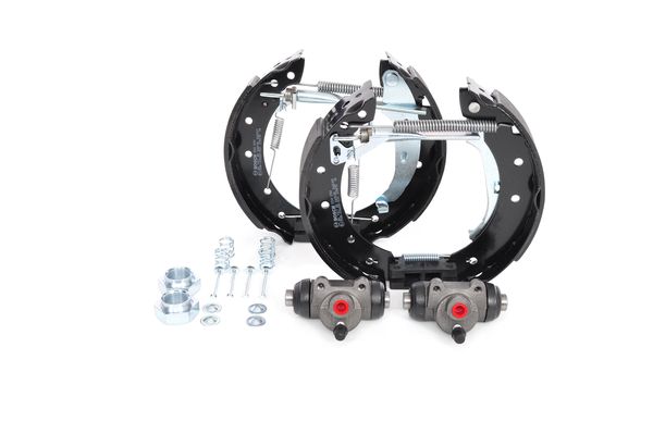KIT SUPERPRO, zestaw szczek hamulcowych + cylinderek hamulca koła; zamontowany; z tyłu