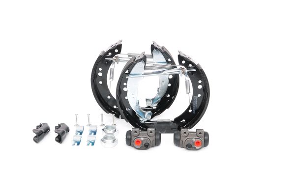 KIT SUPERPRO, zestaw szczek hamulcowych + cylinderek hamulca koła; zamontowany; z tyłu
