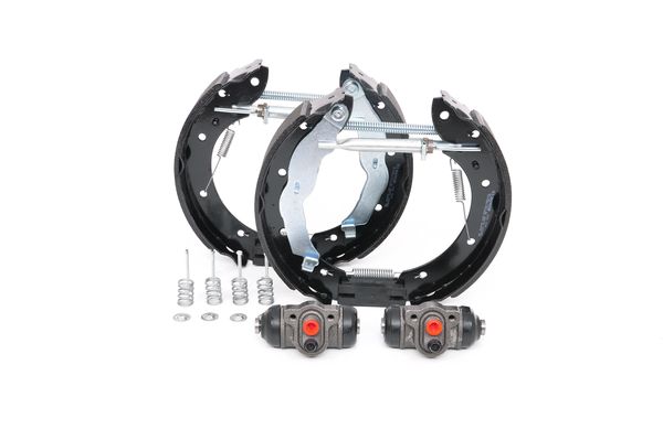KIT SUPERPRO, zestaw szczek hamulcowych + cylinderek hamulca koła; zamontowany; z tyłu