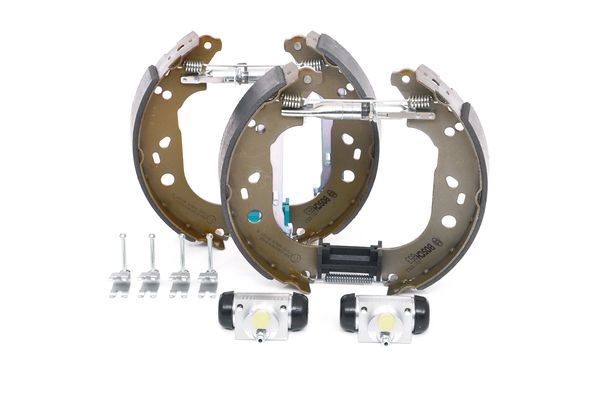 KIT SUPERPRO, zestaw szczek hamulcowych + cylinderek hamulca koła; zamontowany; z tyłu