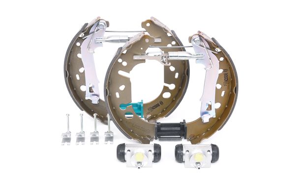KIT SUPERPRO, zestaw szczek hamulcowych + cylinderek hamulca koła; zamontowany; z tyłu