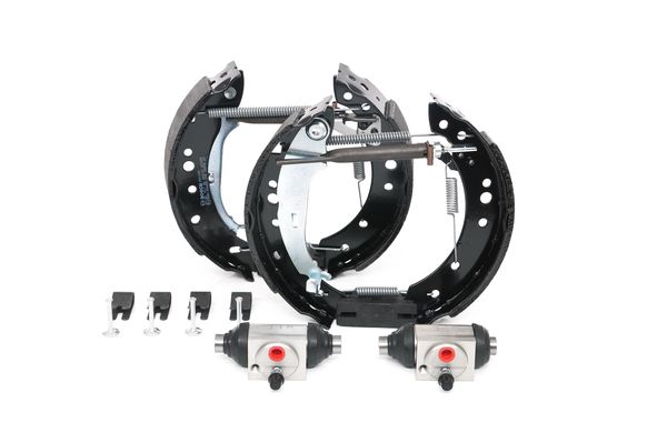 KIT SUPERPRO, zestaw szczek hamulcowych + cylinderek hamulca koła; zamontowany; z tyłu