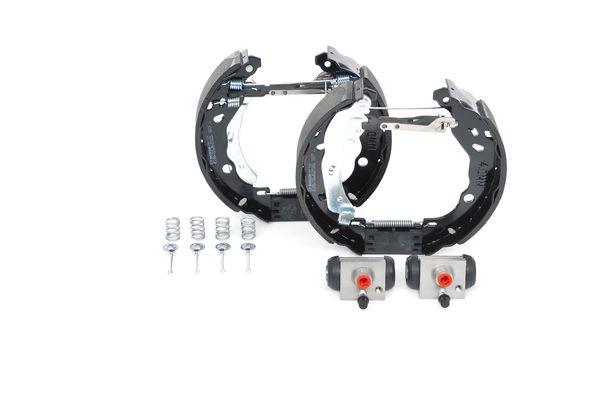 KIT SUPERPRO, zestaw szczek hamulcowych + cylinderek hamulca koła; zamontowany; z tyłu